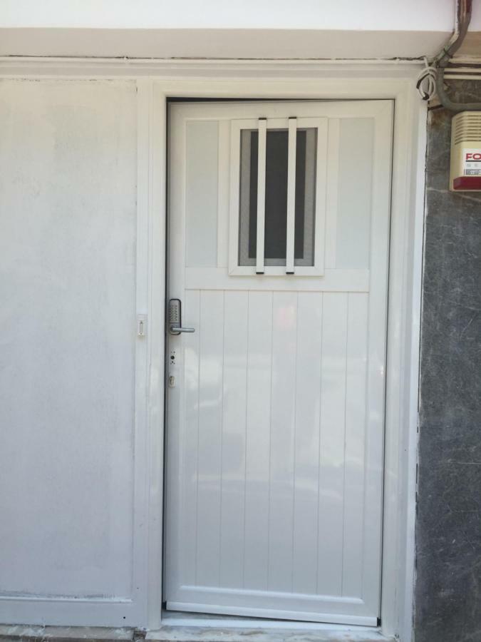 Loutraki Hostel Ngoại thất bức ảnh