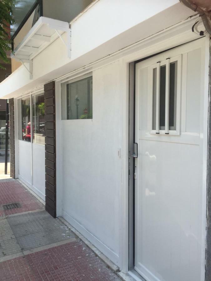 Loutraki Hostel Ngoại thất bức ảnh