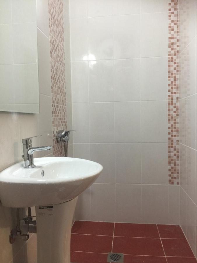 Loutraki Hostel Ngoại thất bức ảnh
