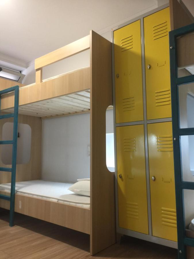 Loutraki Hostel Ngoại thất bức ảnh